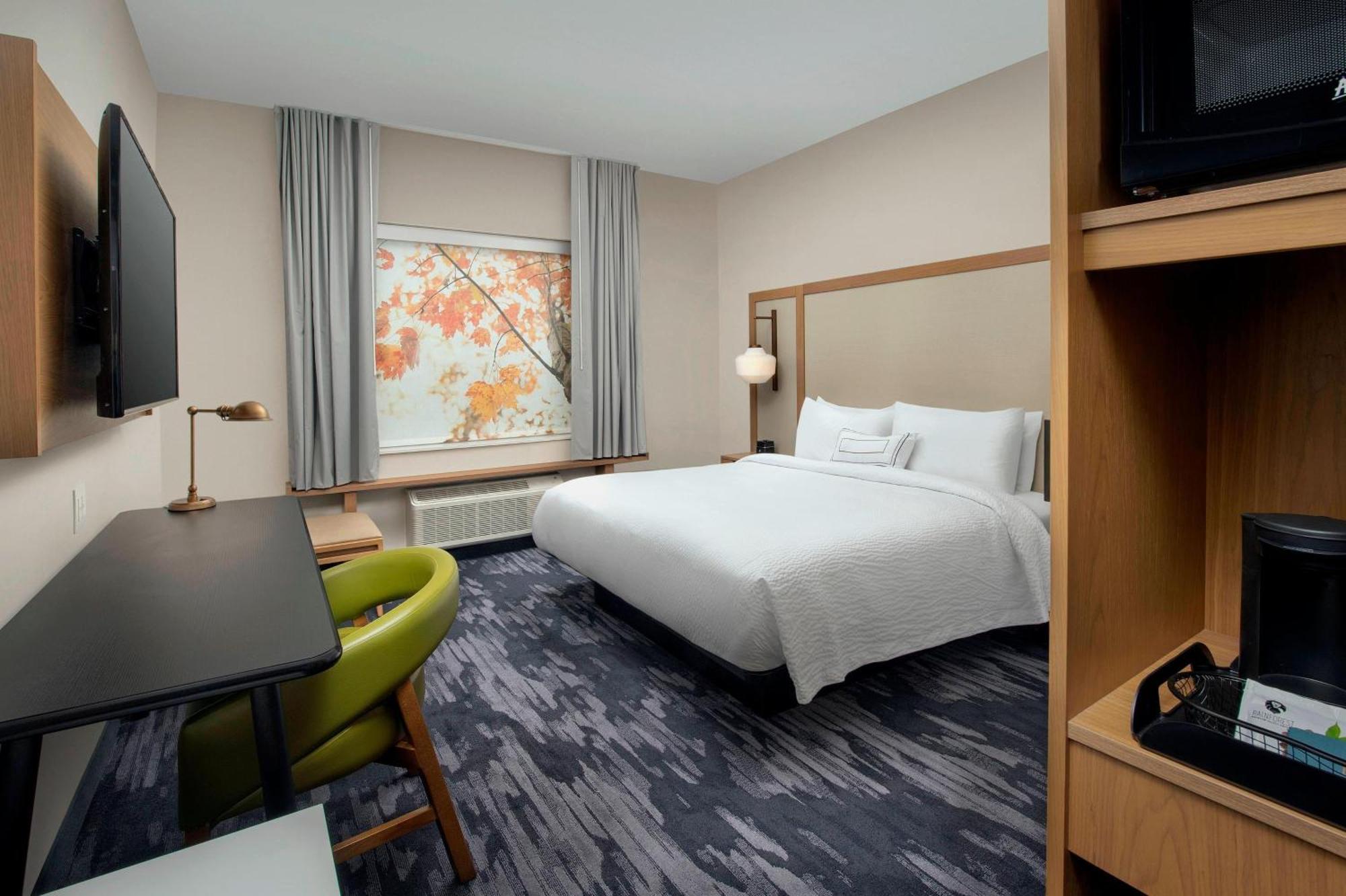 Hotel Fairfield & By Marriott Miami Airport West/doral 3*